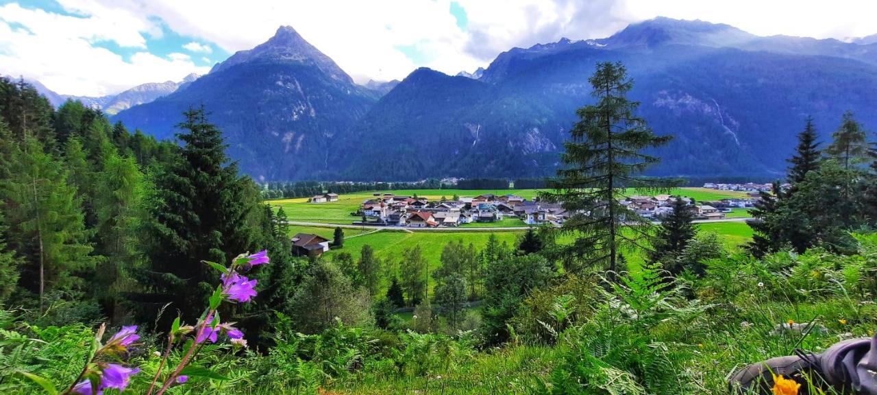 Alpin Apart Maurer Längenfeld Exterior foto